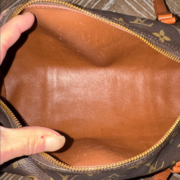 EUC Louis Vuitton Monogram Papillon handbag - Picture 9 of 9